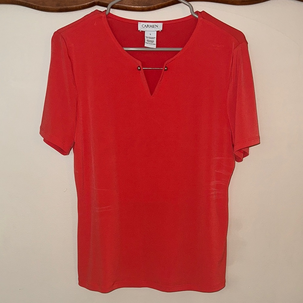 Carmen Marc Valvo Vivid Red Short Sleeve Tee